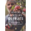 Séniors porteurs de fruits